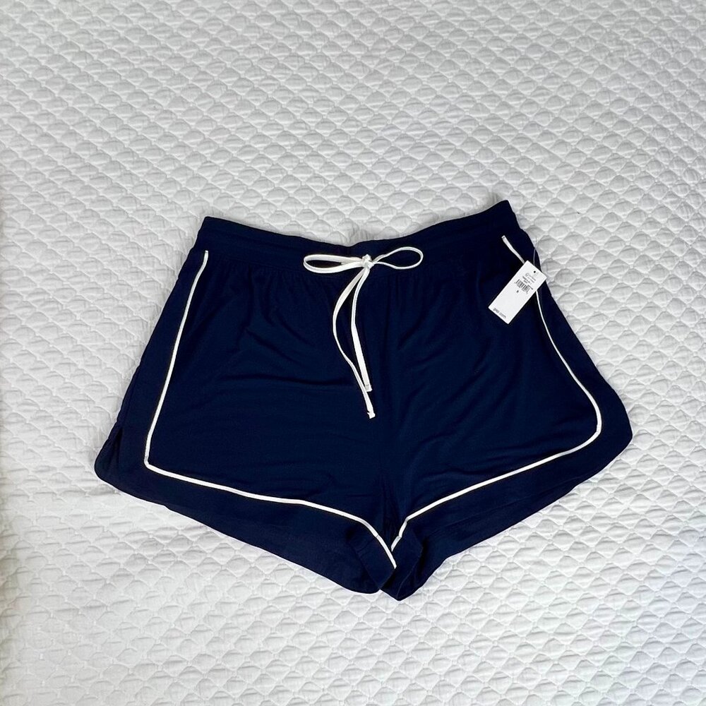 Gap Body sleep shorts